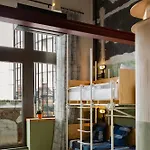 Jam Hotel 3*